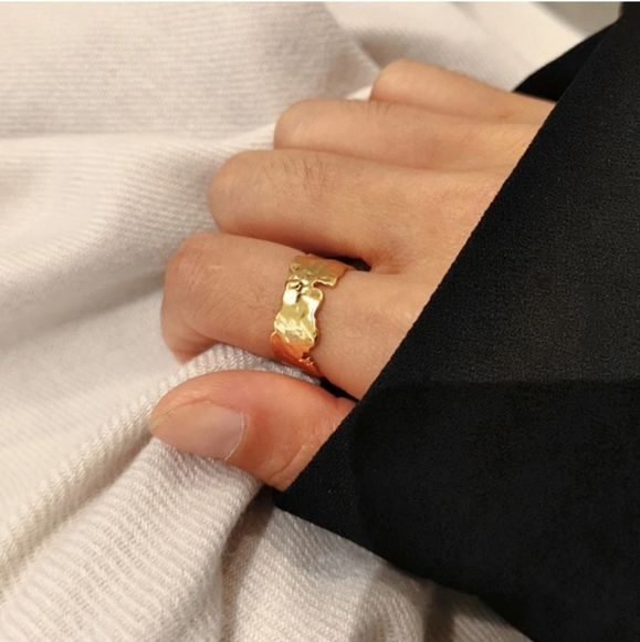 Banni Ophelia Adjustable ring - Picture 2 of 9